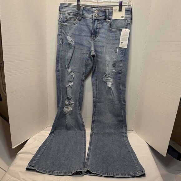 Woman’s Aeropostale Cassie Super Low Rise Flare Blue Jeans Size 8R Distressed - Picture 1 of 12